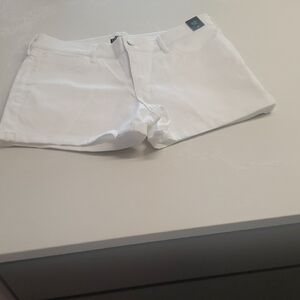 Abercrombie & Fitch White Jean Shorts Classic Fit